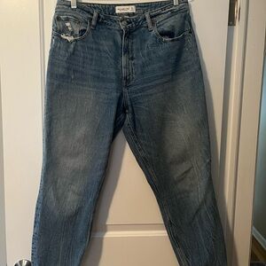 Abercrombie & Fitch Medium Blue Curve Love High Rise Jeans